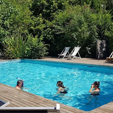 Camping Les Cent Chênes Saint-Jeannet (Alpes-Maritimes)